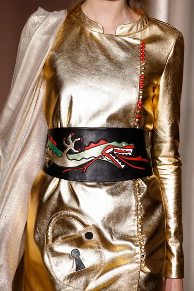 Look 39